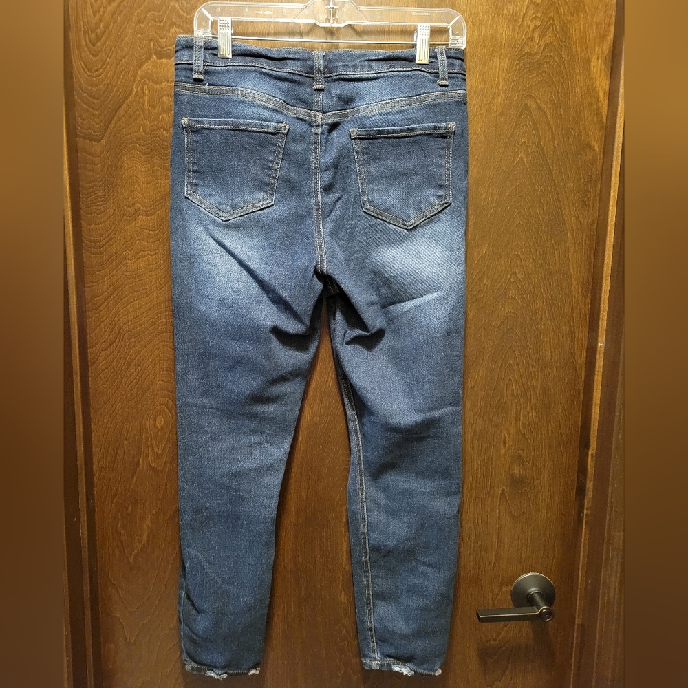 No Boundaries High Rise Skinny Jeans - Picture 6 of 10